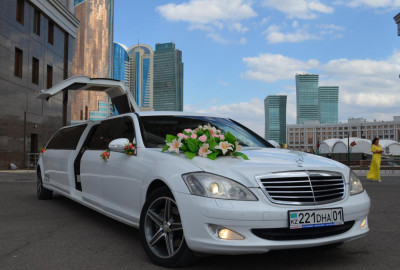 Mercedes-Benz S-class W221 Limousine Lease in Astana | +7 701 728 57 41